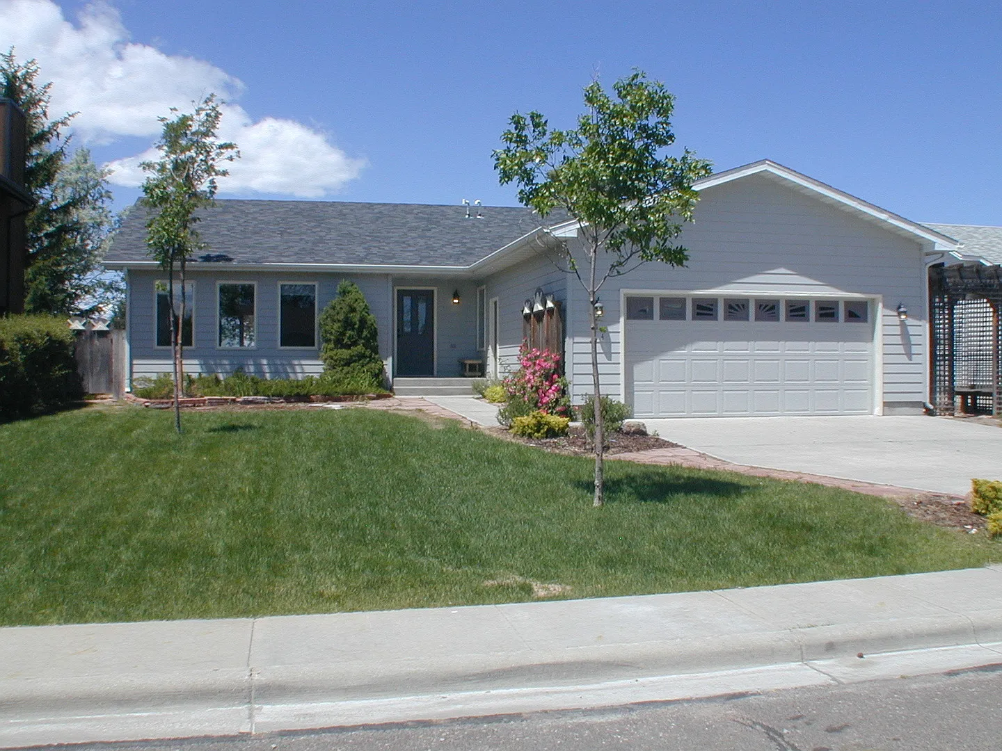 Executive Home For Lease — Photo 1