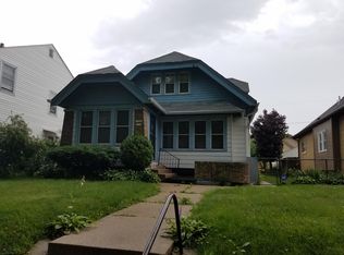 4130 N 16th St, Milwaukee, WI 53209