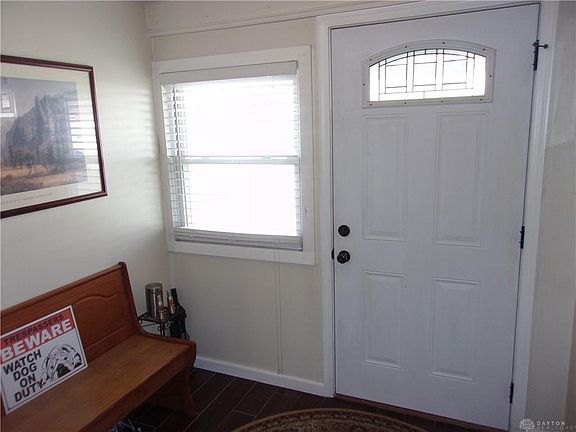 5th image of 2140 Blake Ave