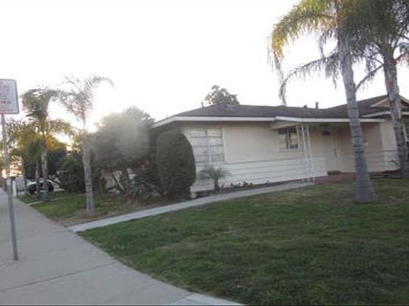 3rd image of 1018 Washington Ave
