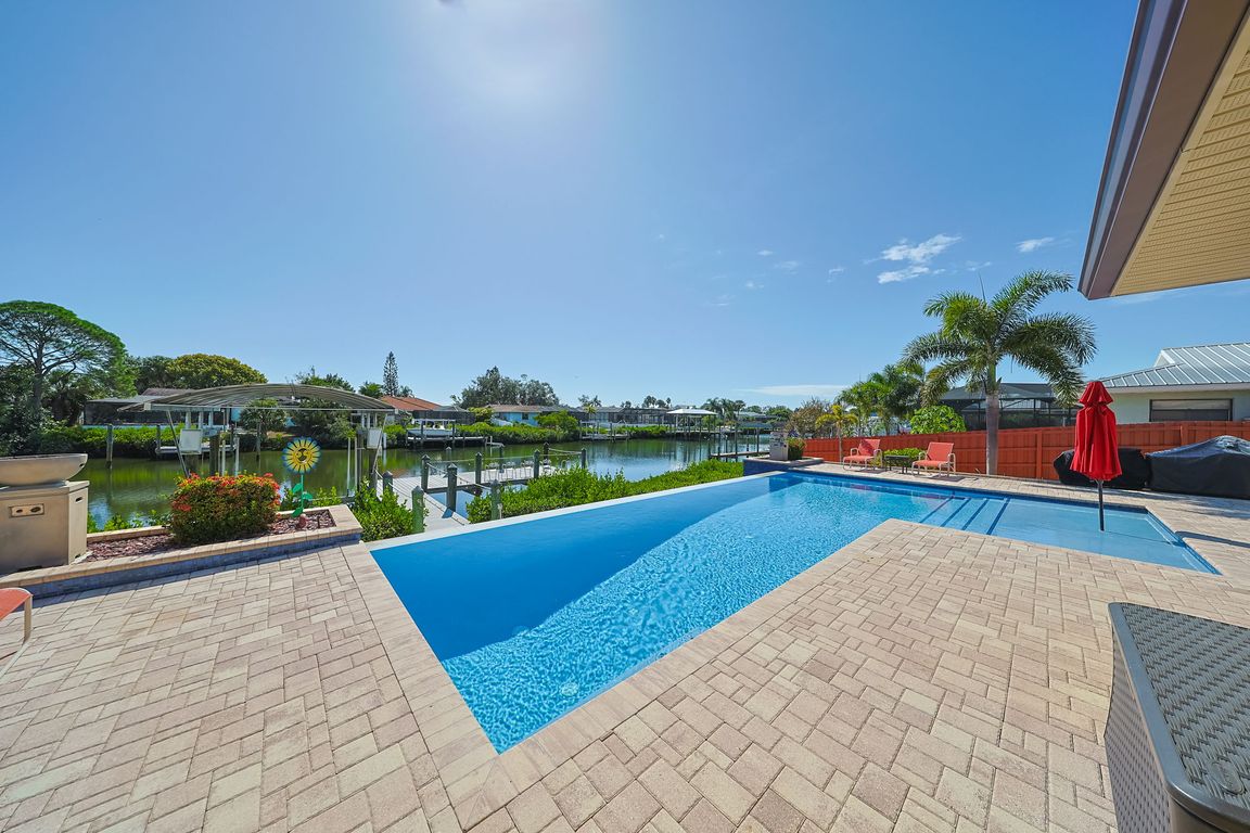 next background image