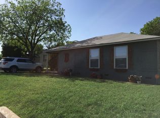 1301 Bristol Dr, Sweetwater, TX 79556