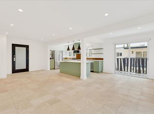 210 S Hamilton Dr APT 10, Beverly Hills, CA 90211