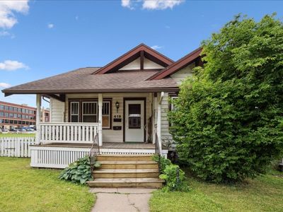 419 21st St NE, Cedar Rapids, IA, 52402