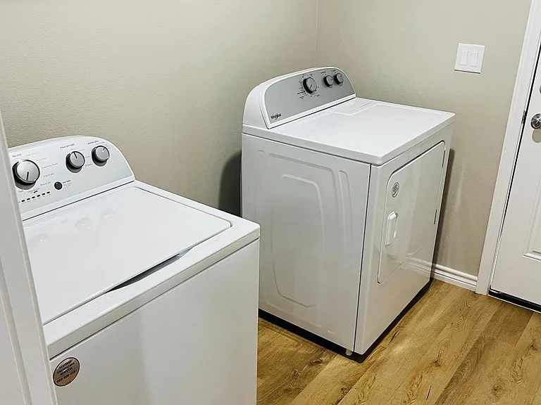 3140 Westminster Dr #B — Photo 12