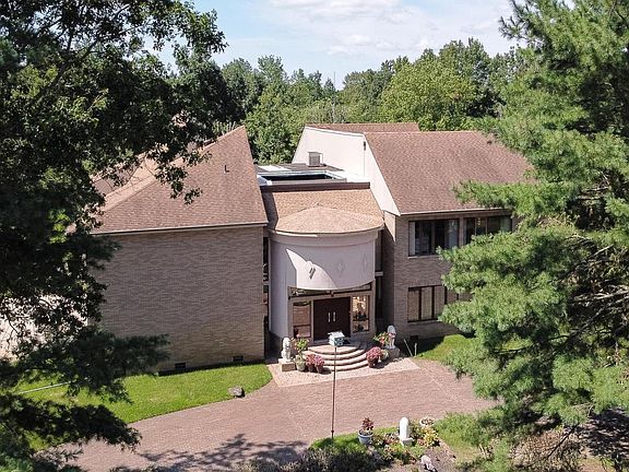 5th image of 27 Cannon Range Rd