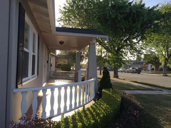 144 E Romie Ln, Salinas, CA 93901