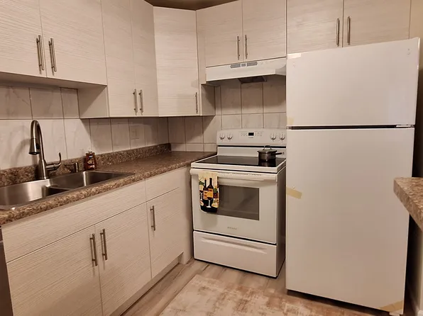 1824 N Goodwin Dr APT 3A, Palatine, IL 60074