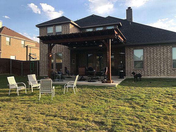 Back view of the home.