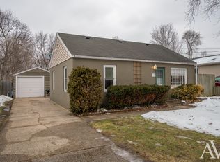 337 Nora St SE, Kentwood, MI 49548