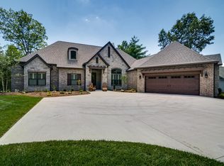 125 Minetta Dr, Crossville, TN 38558