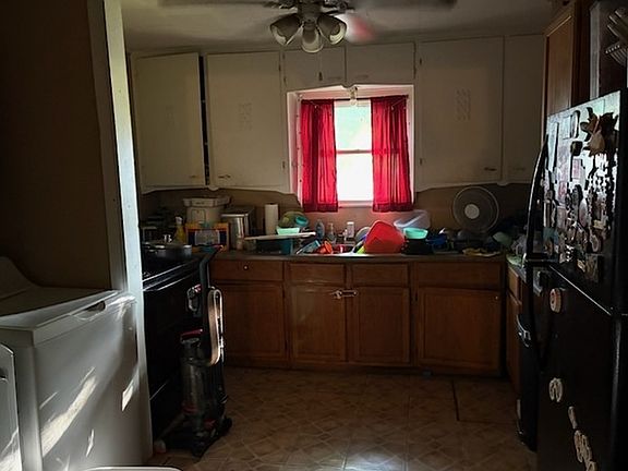 5th image of 2209 Dartmore St