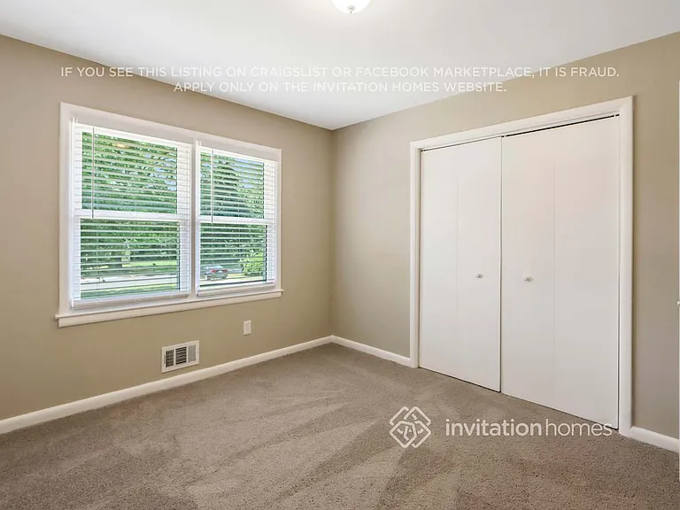 1470 W Austin Rd — Photo 12