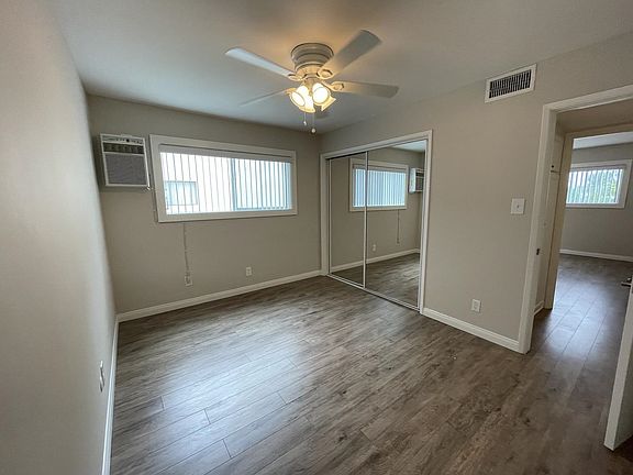 5th image of 10822 Victory Blvd APT 8