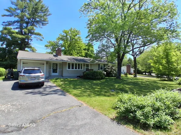 164 W Bacon St, Plainville, MA 02762