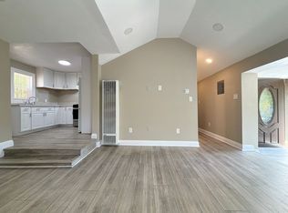 4089San, Los Angeles, CA 90063