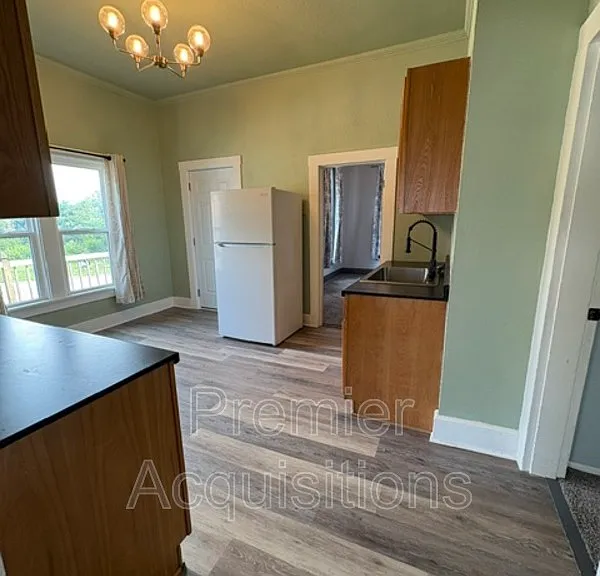 866 Washington Ave #A — Photo 7