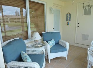 331 Pine Ridge Cir APT B-1, Greenacres, FL 33463