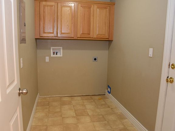 3rd image of 1603 W 14th Street Pl