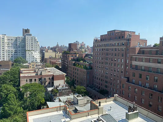 Rented by R New York | media 19