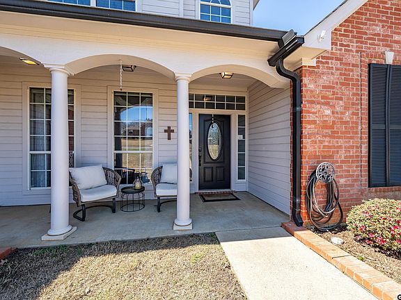 5th image of 16694 Beauregard Dr