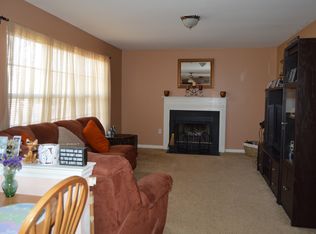 3 Melissa Lee Dr, Jackson, NJ 08527