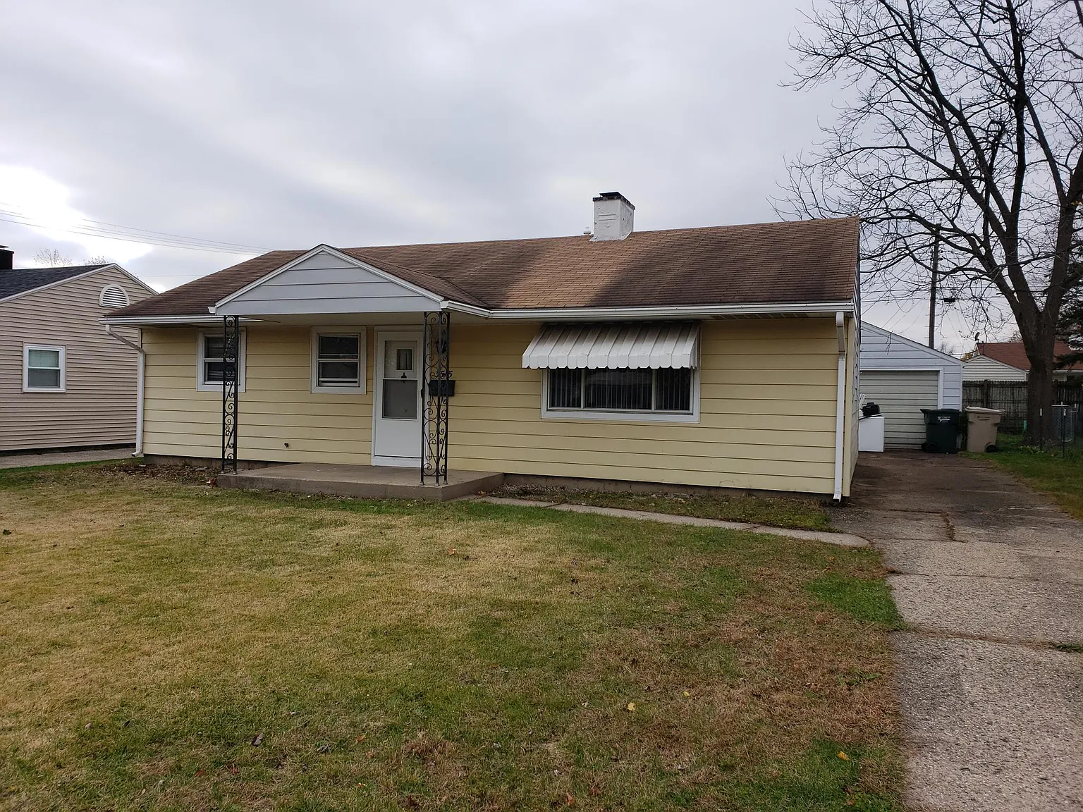 3515 S Saint Joseph St photo 1