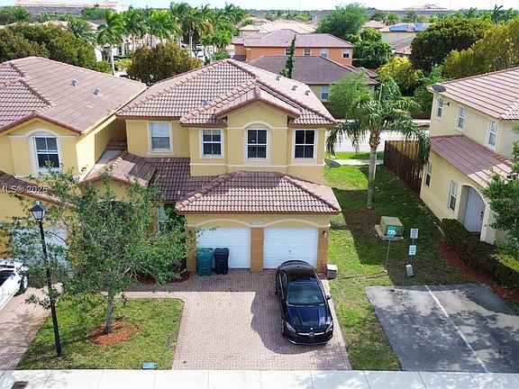 2nd image of 10982 NW 86th Ter #10982