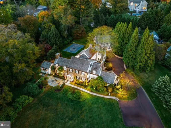 416 Boxwood Rd, Bryn Mawr, PA 19010