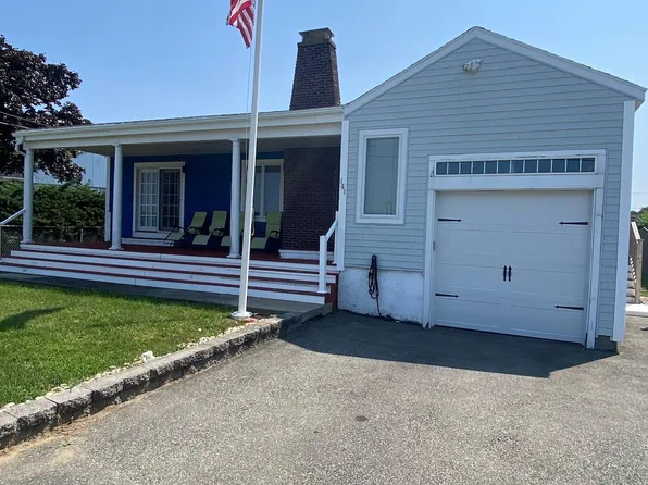 161 Rice Rd, Quincy, MA 02170