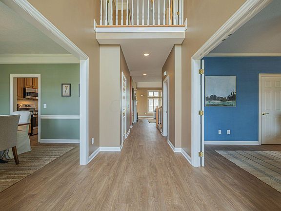 4th image of 5731 Heritage Lakes Dr
