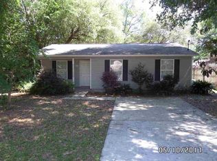 6486 Skyline Dr, Milton, FL 32570