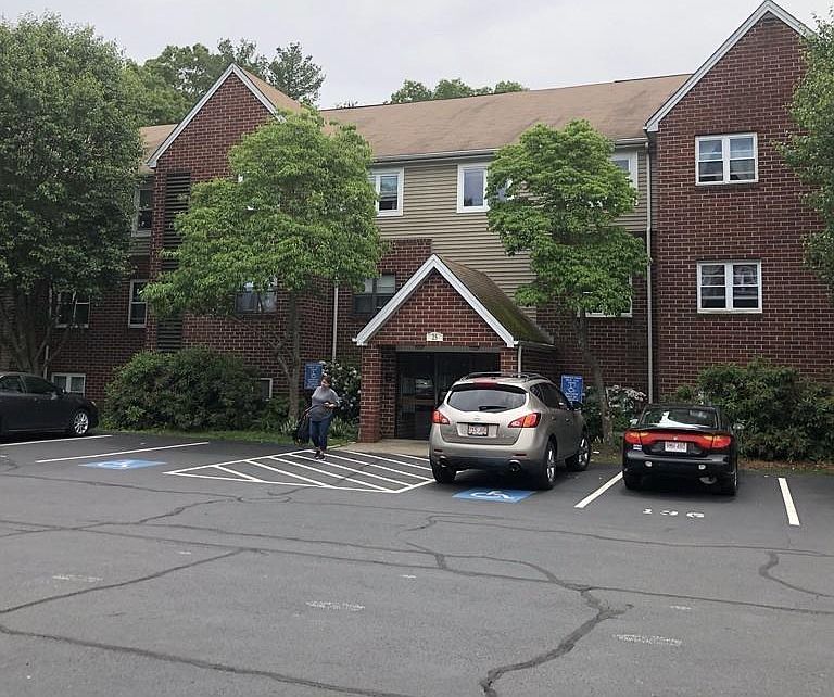 1st image of 25 Longworth Ave Unit 17