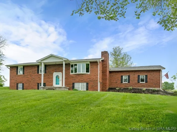 1904 N Shelby Street, Salem, IN 47167