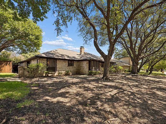 2nd image of 6017 Timber Creek Ln