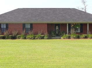 1012 Old Bratt Rd, Atmore, AL 36502
