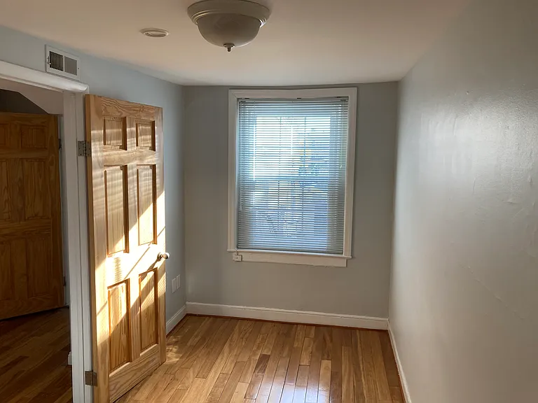 2nd floor small bedroom/office/storage