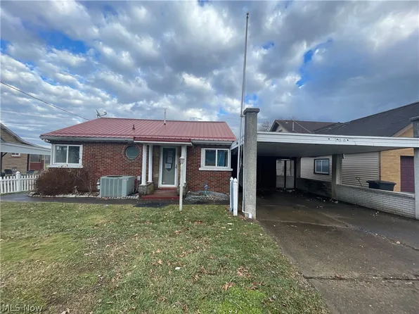 706 Vine St, Tiltonsville, OH 43963