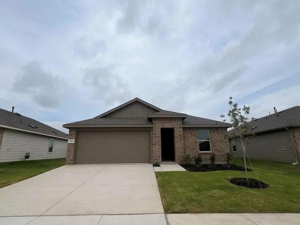 529 Babbling Brook Dr, Denton, TX 76259