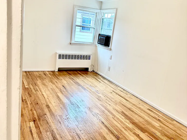 68 Shipherd Ave #2 — Photo 27