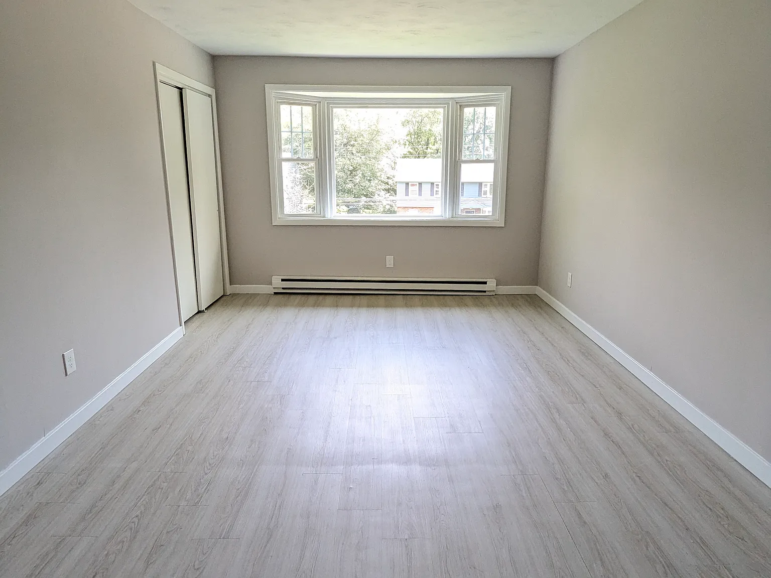 2 bed, $1,500 — Photo 3