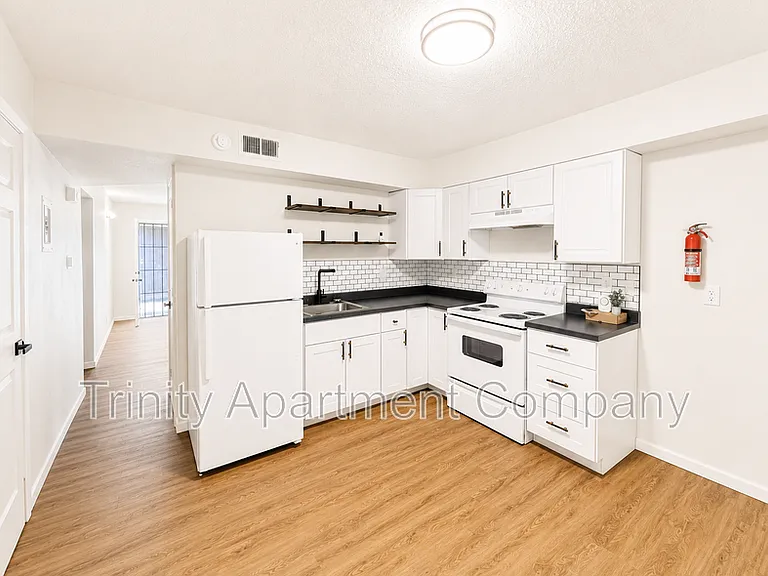 636-640 644 Grove St SE #644 GROVE ST SE - UN — Photo 1