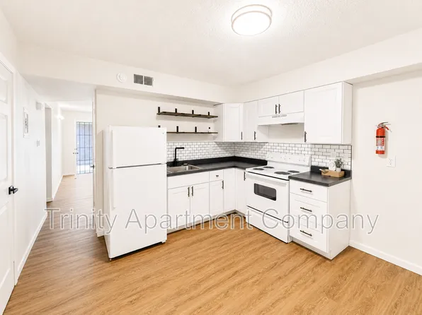 636-640 644 Grove St SE, Albuquerque, NM