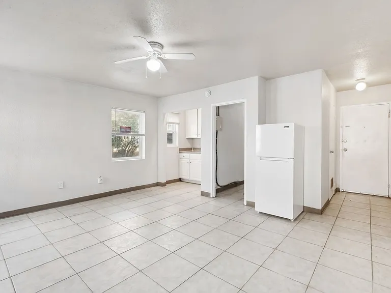 The Villas at Jax Beach — Photo 4