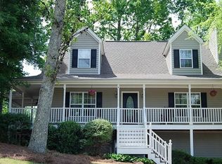 960 Taylors Farm Ct, Canton, GA 30115