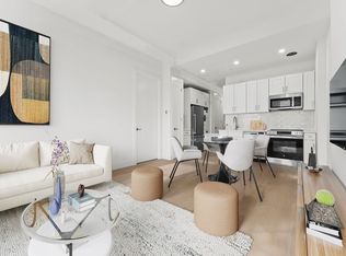 233 Clermont Ave APT 3, Brooklyn, NY 11205