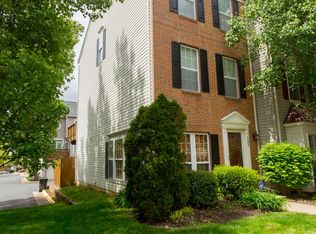 4386 Sutler Hill Sq, Fairfax, VA 22033