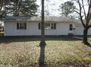 415 Garland St, Conway, AR 72032