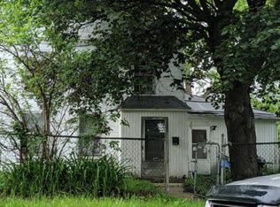 928 48th St, Kenosha, WI 53140