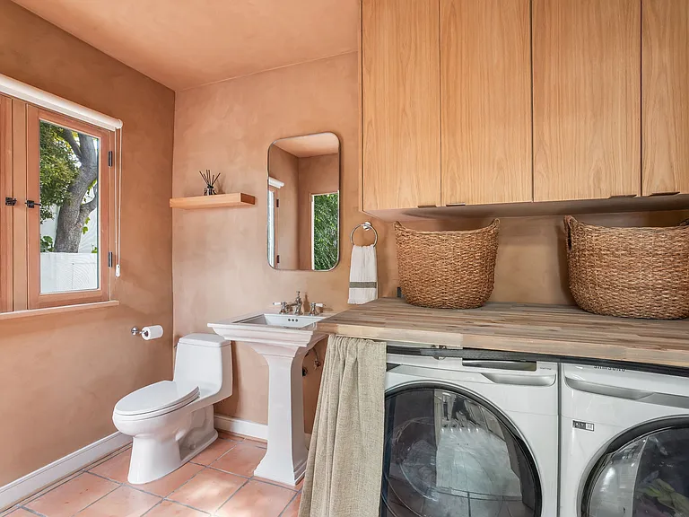 6277 Commodore Sloat Dr — Photo 6